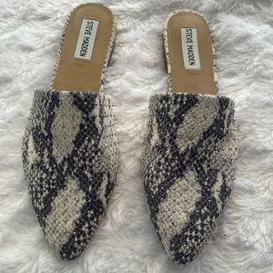 Steve Madden Snakeskin Mules Size 8.5